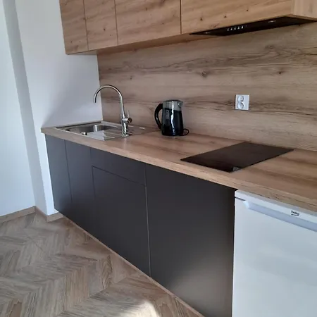 Seesea Apartament *